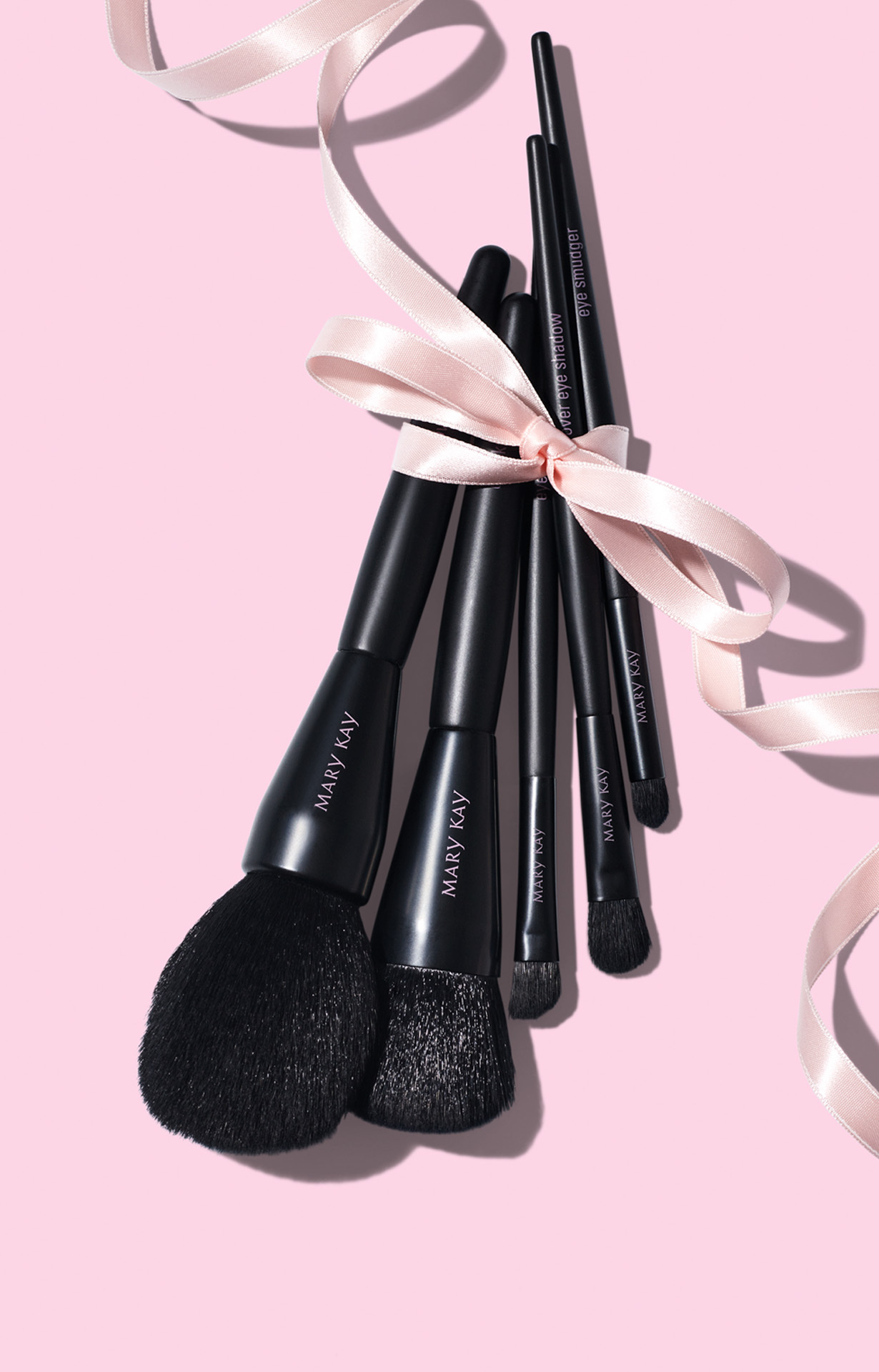 Mary Kay Essential Brush Collection